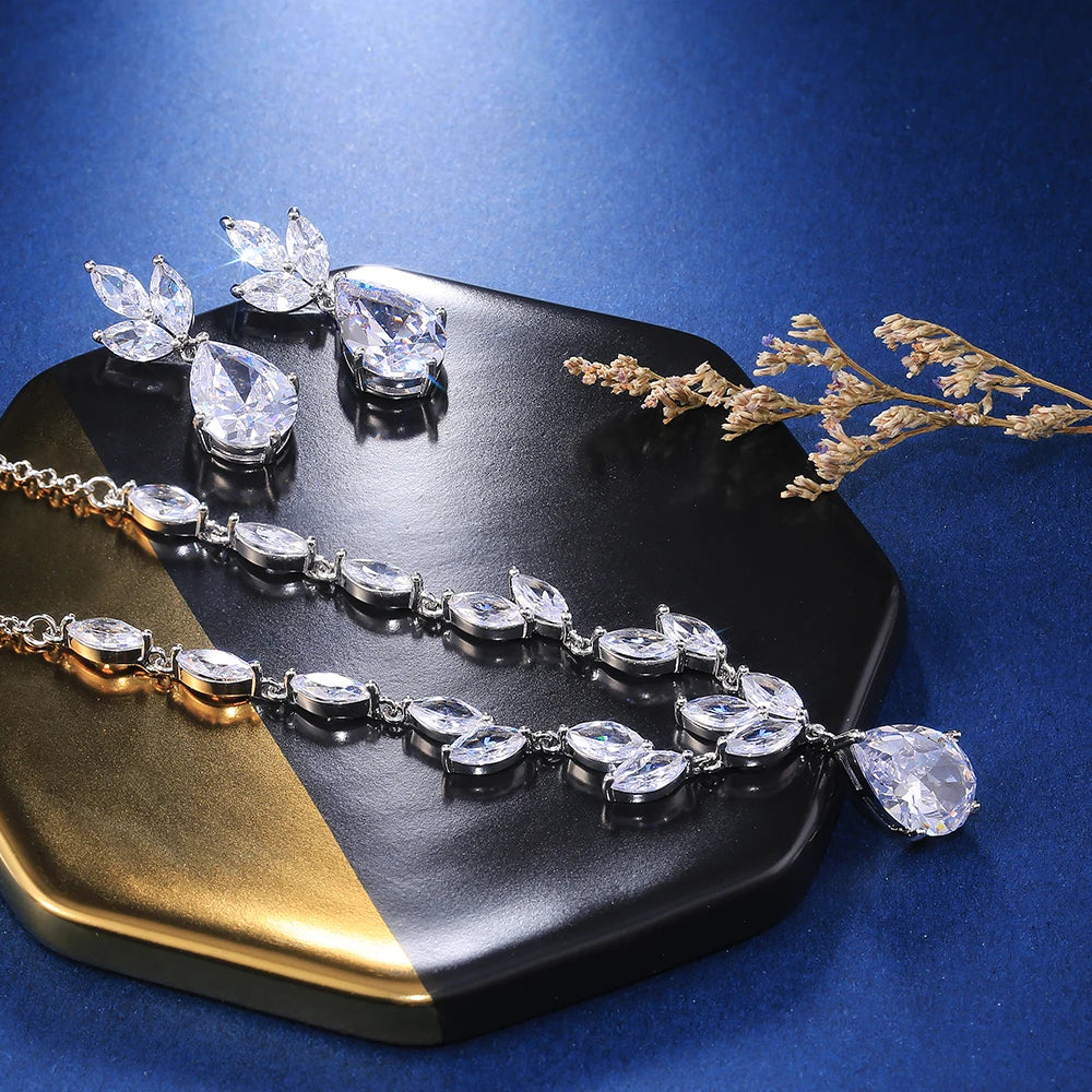 Gorgeous Pear-Shaped Zircon Necklace & Earring Set – High-Quality Jewelry for Weddings & Special Occasions