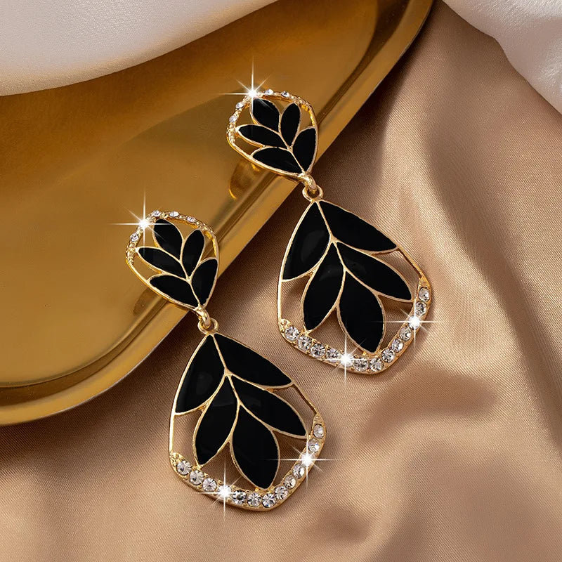 Retro Black Enamel Leaf Drop Earrings - Geometric Fashion Jewelry for Women