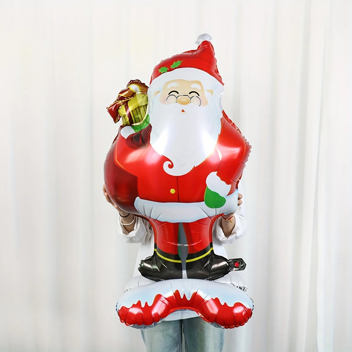 "Extra Large Standing Santa Claus Foil Balloon – Festive Holiday Decoration for Christmas, New Year & Party Celebrations!"